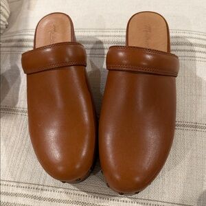 Maxwell Cecily clogs